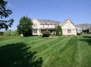 14320 W Burton Ct, Libertyville, IL