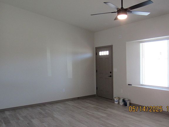 4th image of 2735 Minnow Ln #A