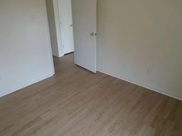 5595 Quietwood Pl — Photo 8