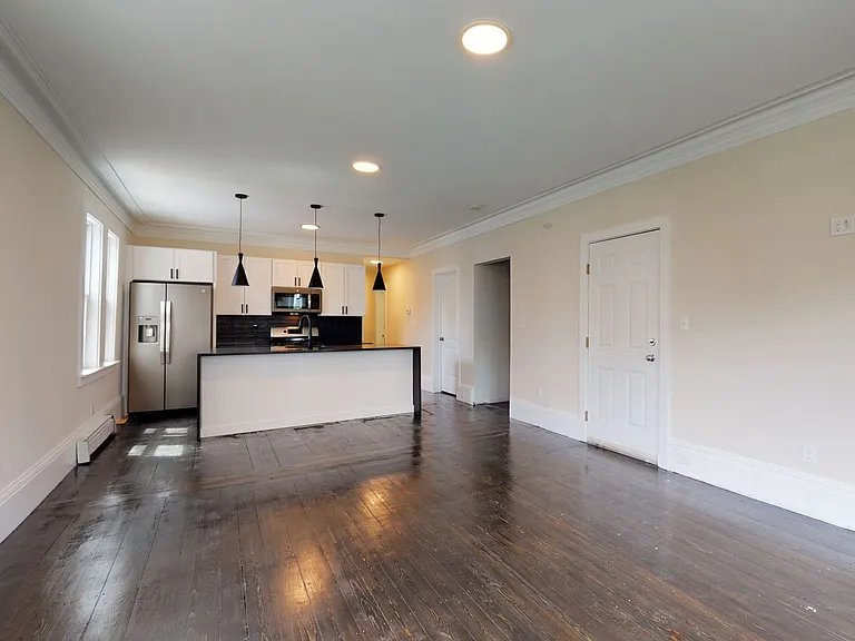 832 Parker St #2 — Photo 12