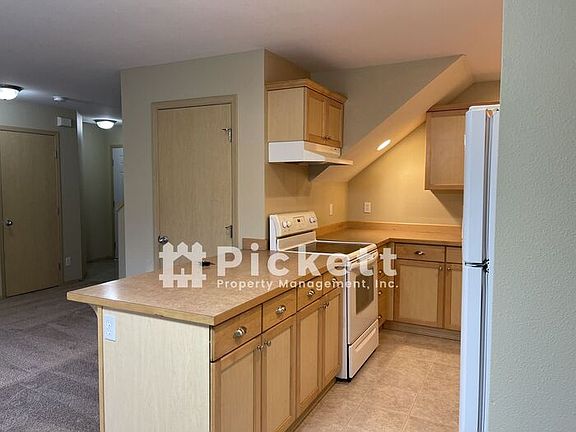 4th image of 6500 Newaukum Pl NE