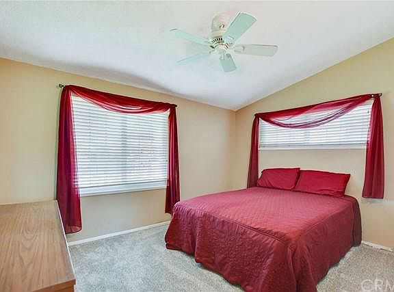 5th image of 16646 E Clovermead St