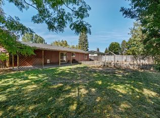 1120 SW Brookswood Blvd, Bend, OR 97702