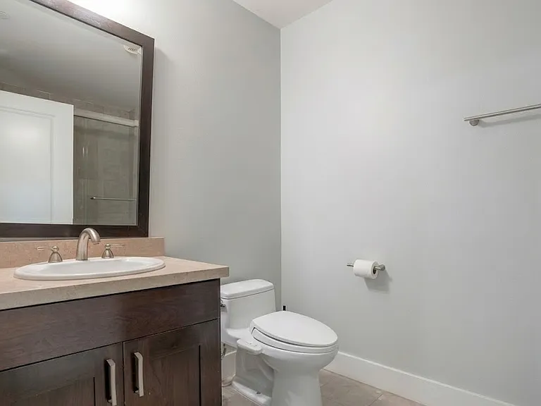 1430 S Beverly Glen Blvd #303 — Photo 15