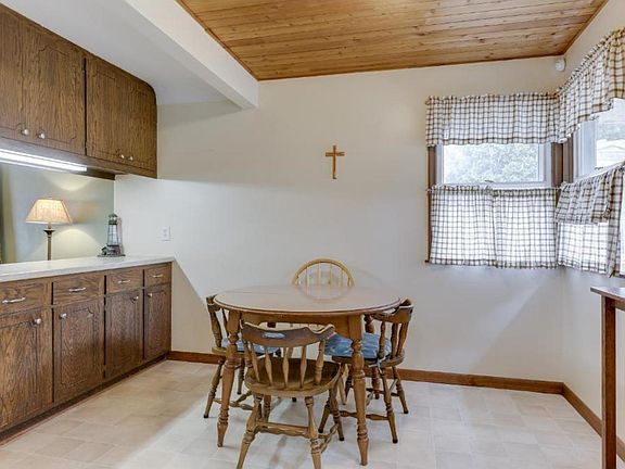 4th image of 4804 Peggy Ln