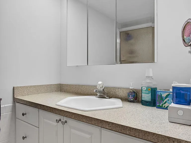 3150 NE 48th Ct #104 — Photo 14