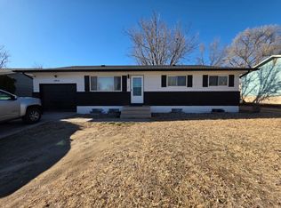 2414 Carmel Dr, Colorado Springs, CO 80910