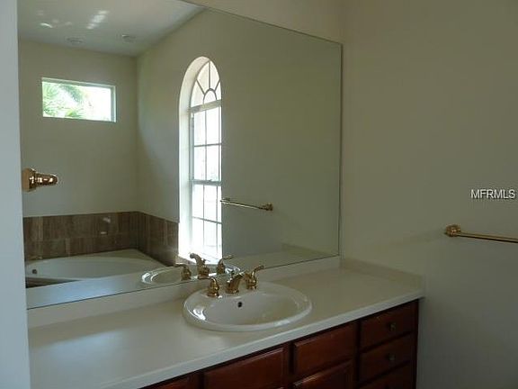 4th image of 3909 Mimosa Pl