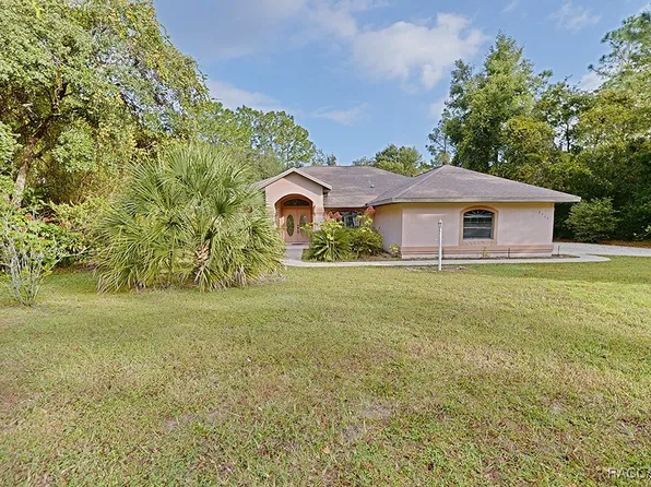 2739 E Newhaven St, Inverness, FL 34453