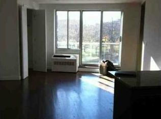 2605 2nd St, Astoria, NY 11102