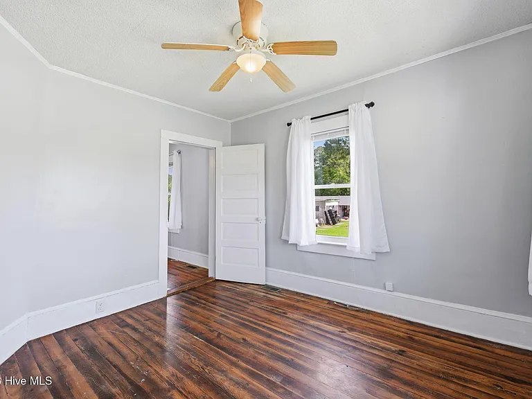 1304 Stallings Pkwy — Photo 13