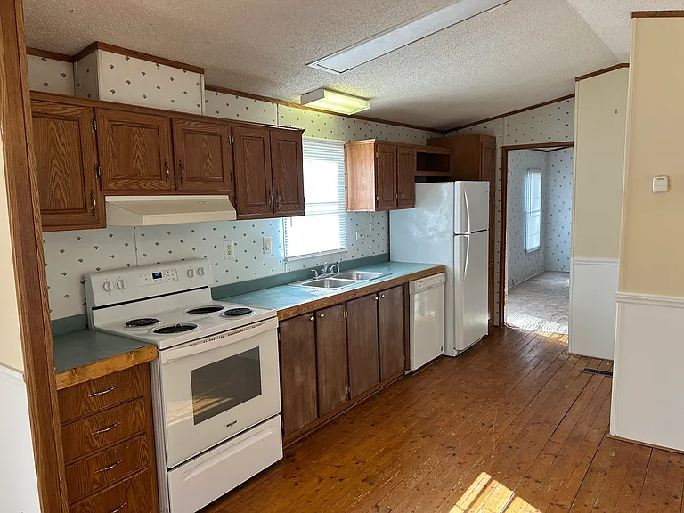 2231 Dawson Cabin Rd #16 — Photo 5