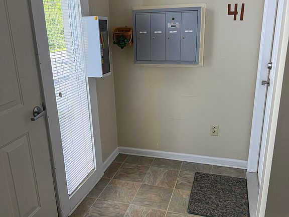 2nd image of 1310 Louisville Rd APT 42