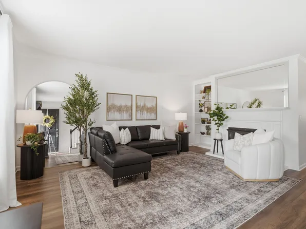 200 Royal Oaks Blvd APT E3, Franklin, TN 37067