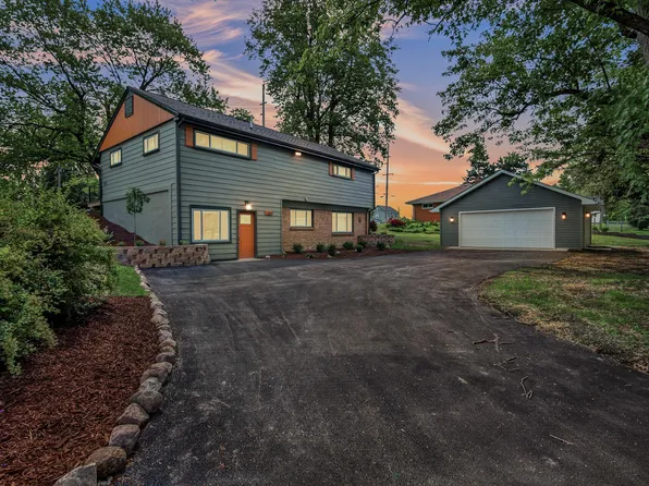 1404 Forest Park Ave, Valparaiso, IN 46385