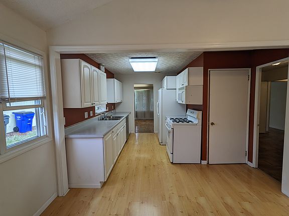Kitchen with gas stove