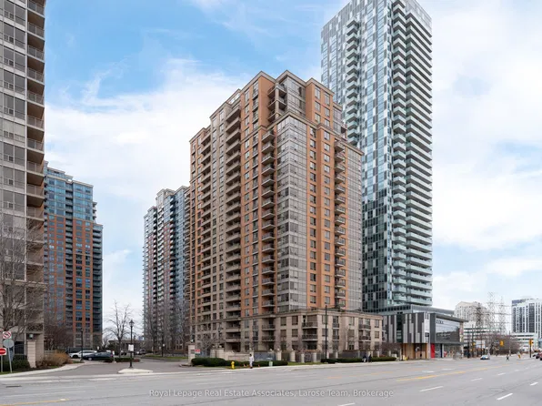 5233 Dundas St W #1019, Toronto, ON M9B 6M1