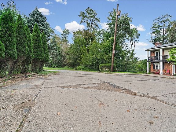 5th image of 119-130 Parise Rd