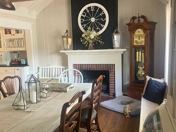 (undisclosed Address), College Station, TX 77840