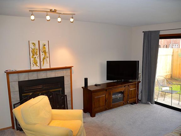 4th image of 2641 58th Ave SW APT 101