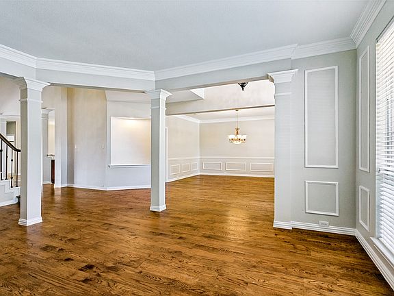 5th image of 2208 Scenic Dr