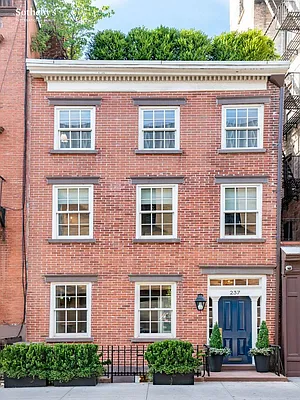Rented by Sotheby's International Realty | media 85