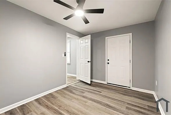2222 Duncan St — Photo 15