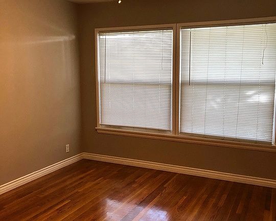 5th image of 5126 Cleon Ave
