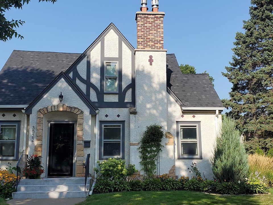 1st image of 3022 Hayes St NE