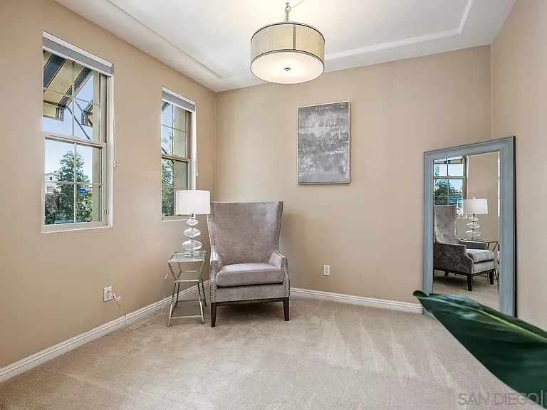 2759 E Bainbridge Rd — Photo 33