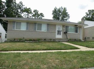 14 Gratiot Ct, Mount Clemens, MI 48043