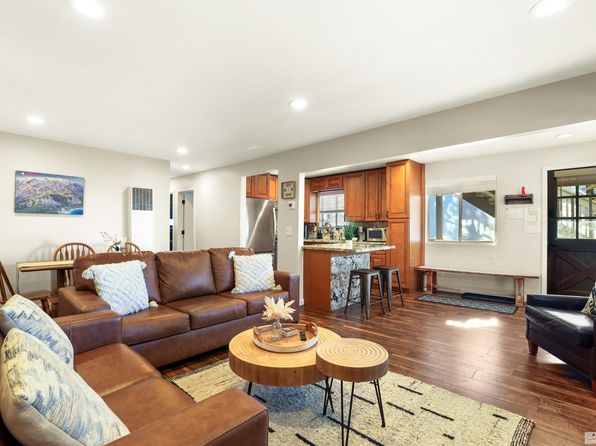 758 Milky Way Ct #E, Stateline, NV 89449