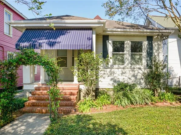 2036 Pine St, New Orleans, LA 70118