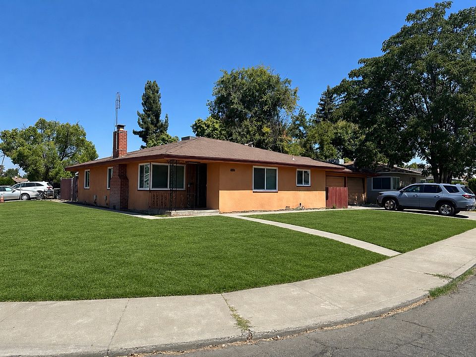 1st image of 3303 E Weldon Ave