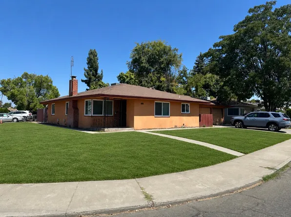3303 E Weldon Ave, Fresno, CA 93703