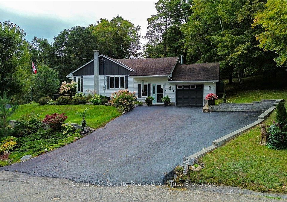 1st image of 5 Forest Hill Rd