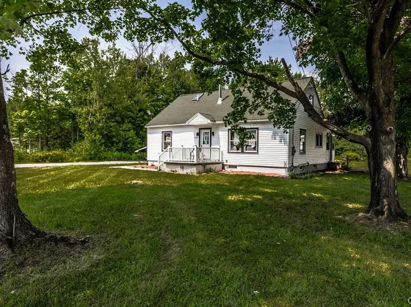 1260 Lake Rd, Oneida, NY 13421