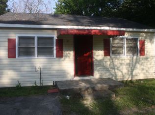 717 Cornelia Dr, Warner Robins, GA 31088