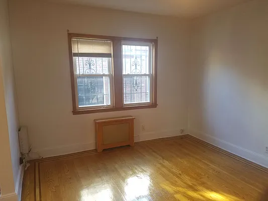 Rented by Wing Fung Home Realty Group Inc | media 1