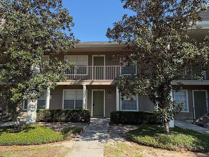 1st image of 121 Reserve Cir APT 109