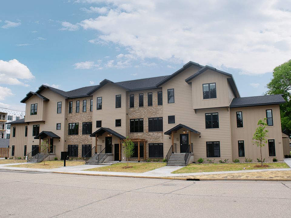 Archway Residences Townhomes Exterior