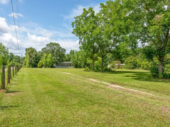326 Oscar Godwin Rd, Dothan, AL 36301