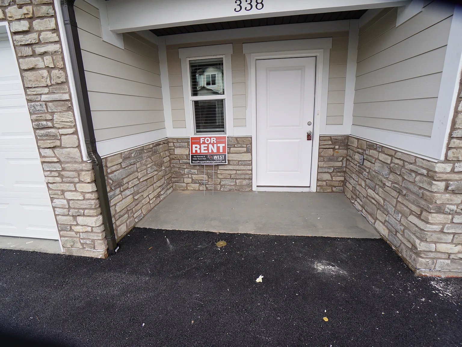 Townhome at 338 Nelly Lane in Coalville — Photo 3