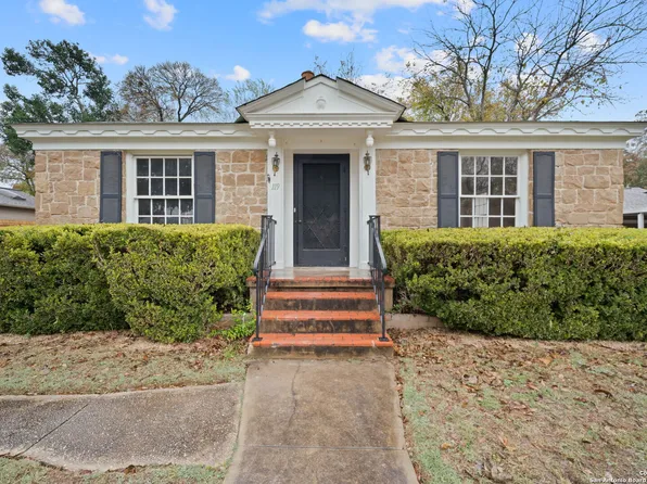 119 E EDGEWOOD PL, Alamo Heights, TX 78209