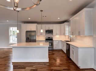 765 E 33rd St, Houston, TX 77022