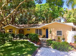 4045 42nd St, Sarasota, FL 34235