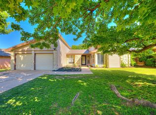 8812 N McKee Blvd, Oklahoma City, OK 73132