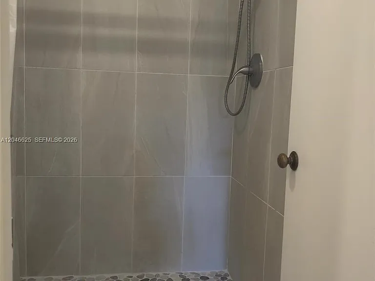 300 E Club Cir #108 — Photo 14