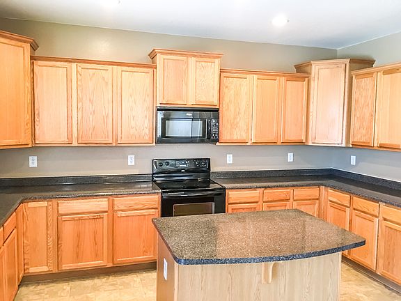 5th image of 41564 W Cheyenne Ct