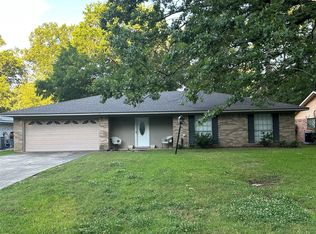 215 Chimney Ln, Haughton, LA 71037